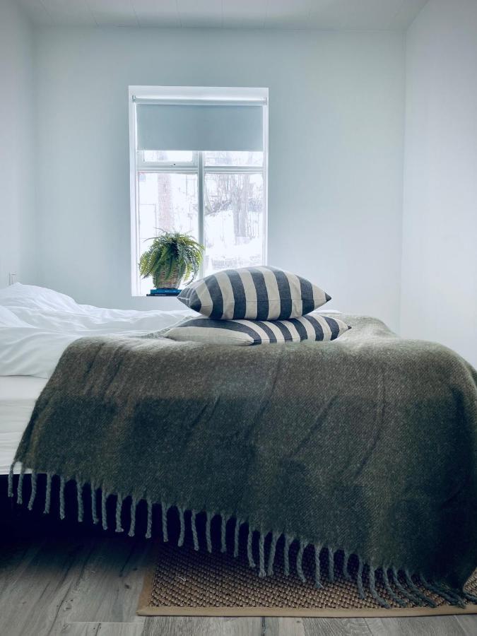 Day Dream Central Akureyri Two Bedroom Apartment Bagian luar foto