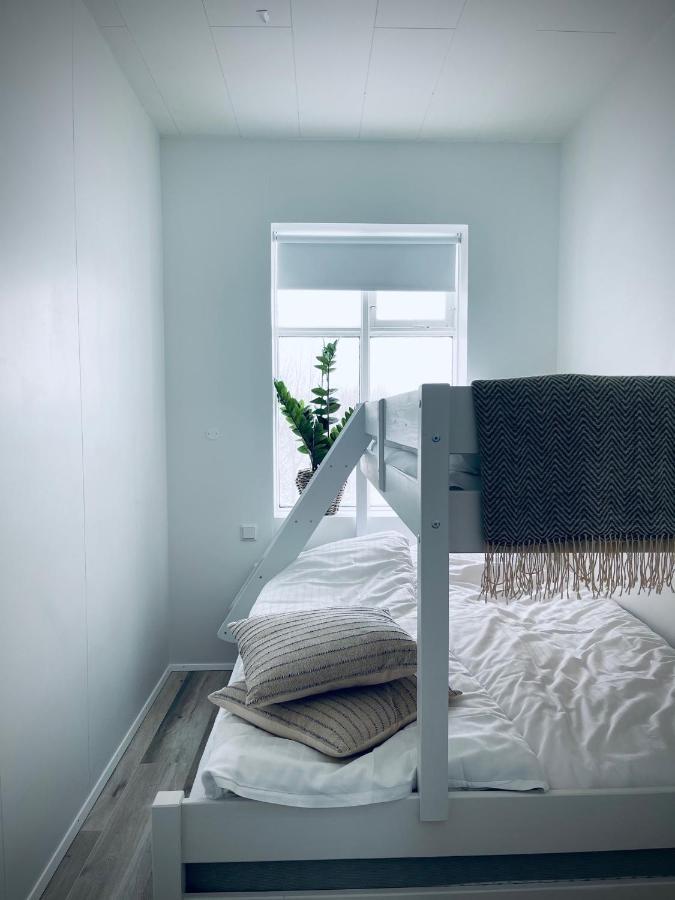 Day Dream Central Akureyri Two Bedroom Apartment Bagian luar foto