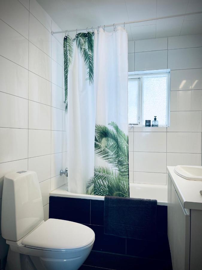 Day Dream Central Akureyri Two Bedroom Apartment Bagian luar foto